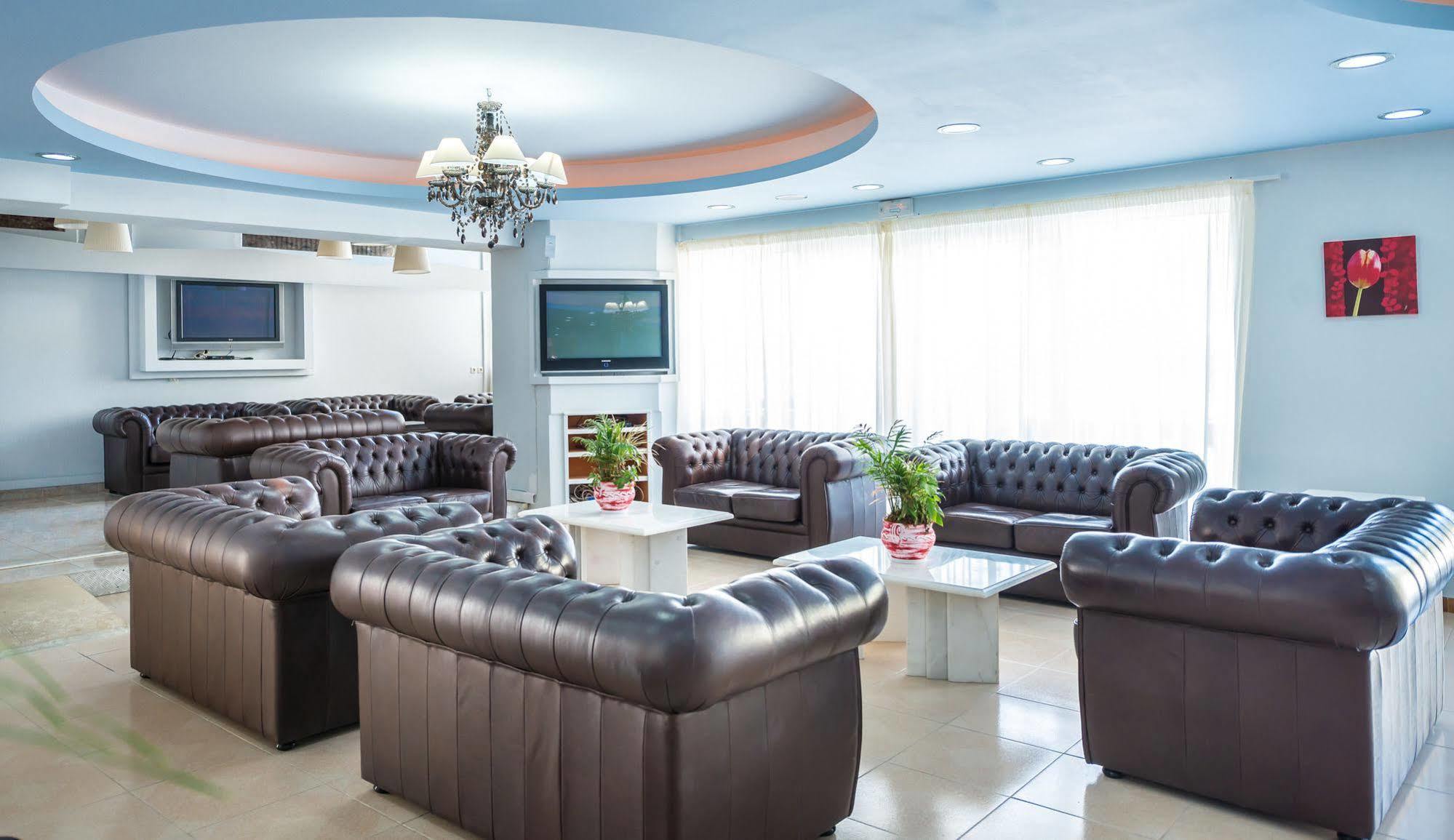 Mavrikos Hotel Plános Екстериор снимка