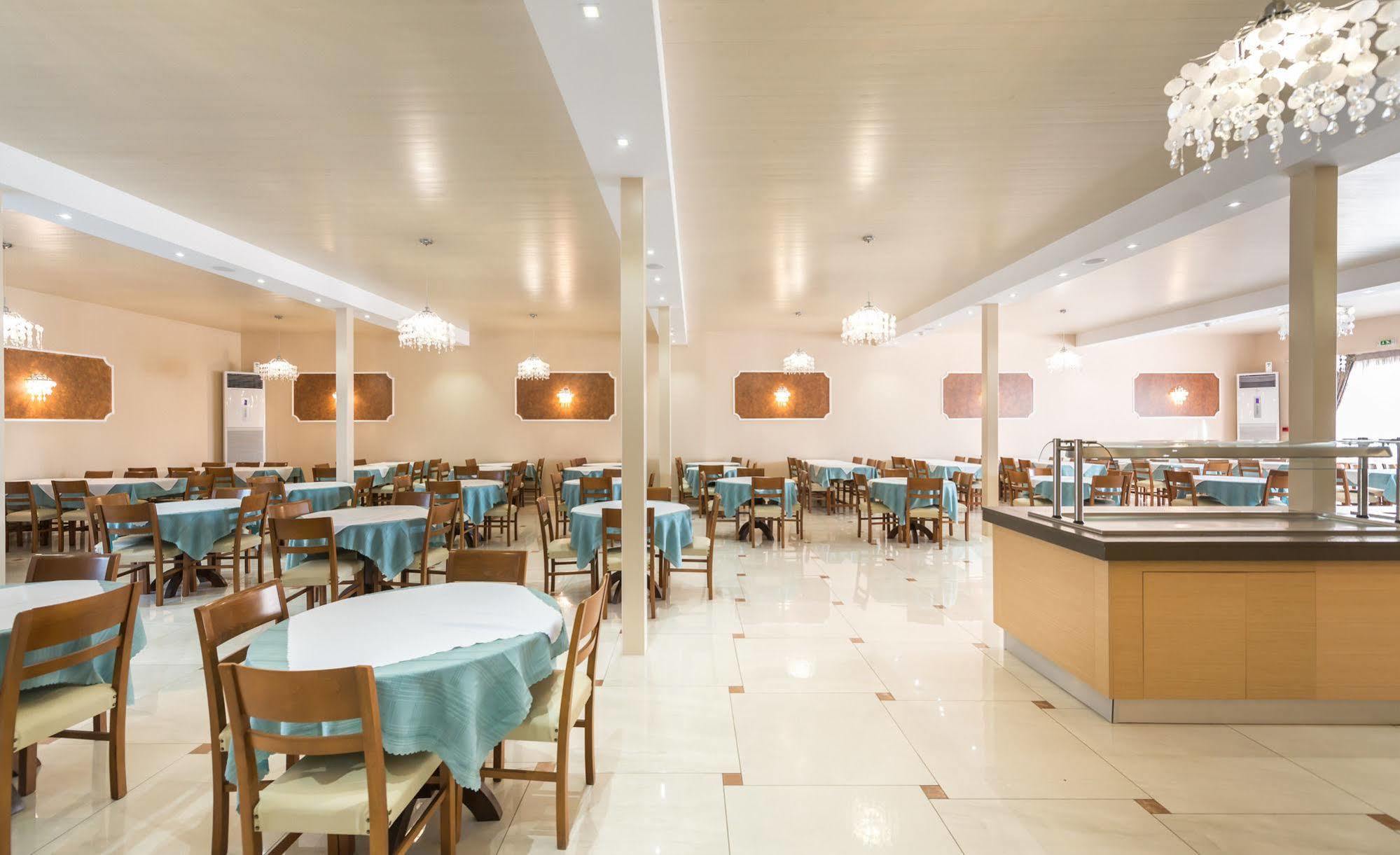 Mavrikos Hotel Plános Екстериор снимка