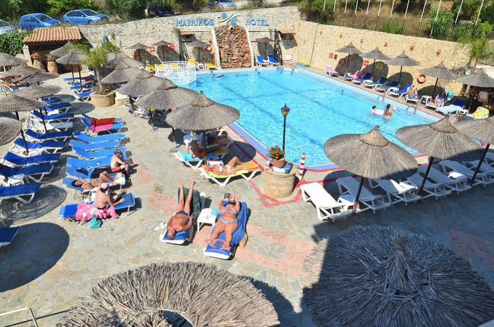 Mavrikos Hotel Plános Екстериор снимка